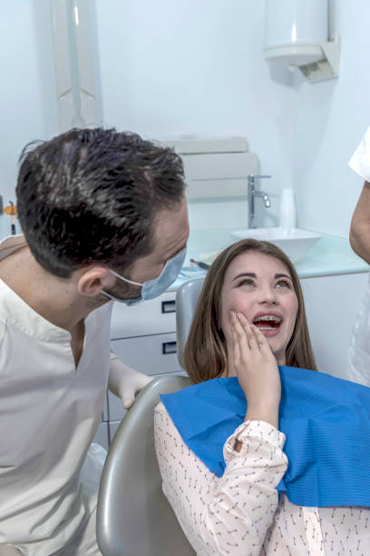 Best Broken or Cracked Tooth Emergency Dentist in Eureka Springs, AR